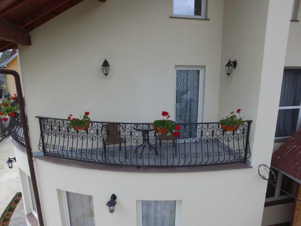 Popasul Calatorului Otel Moisei Dış mekan fotoğraf